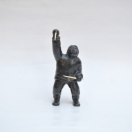 Inuit-figure-sculpture,