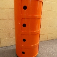 kartell,