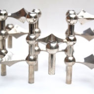 Negal-Tapper-Holders