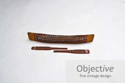 Groote-Island-Model-Canoe