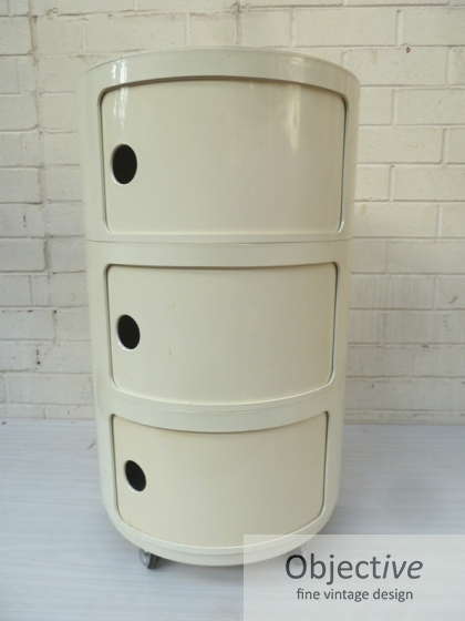 kartell,