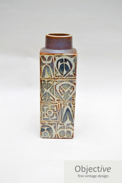Royal-Copenhagen-pottery,