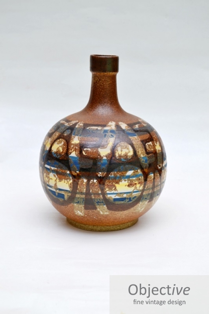 Lapid-pottery,